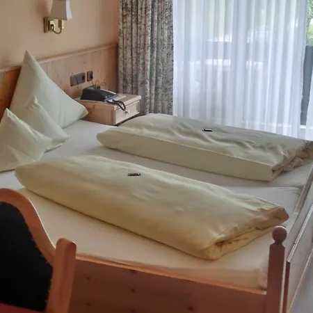 Resi Von Der Post