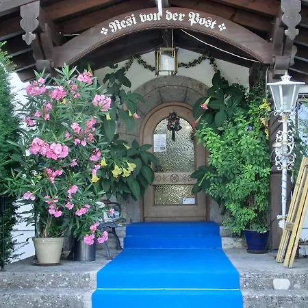 Resi Von Der Post Hotel